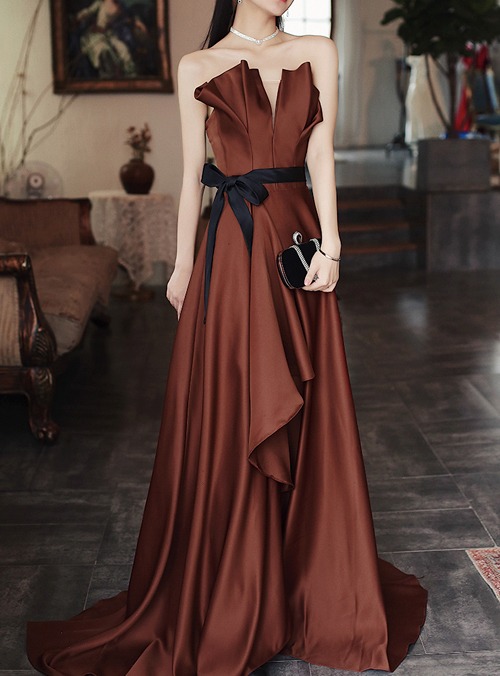 [대여] 브라운 프릴 이브닝 드레스